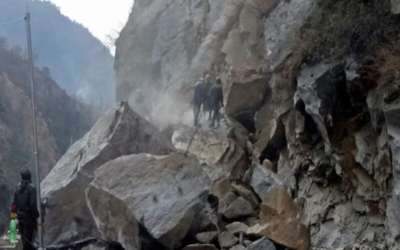 Landslide on Gangotri Highway
